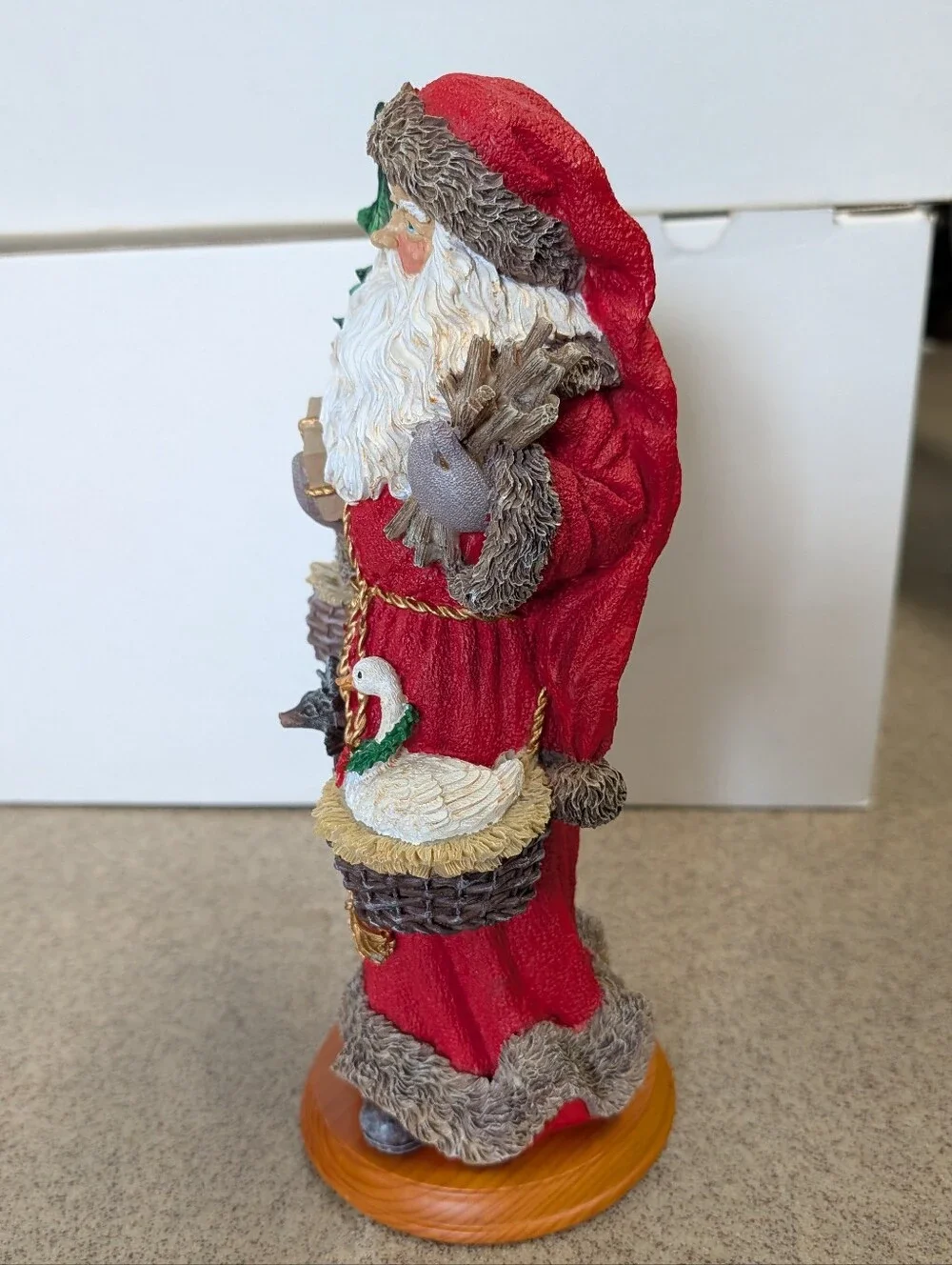 gentle st nick LYNN HANEY vintage christmas figurine